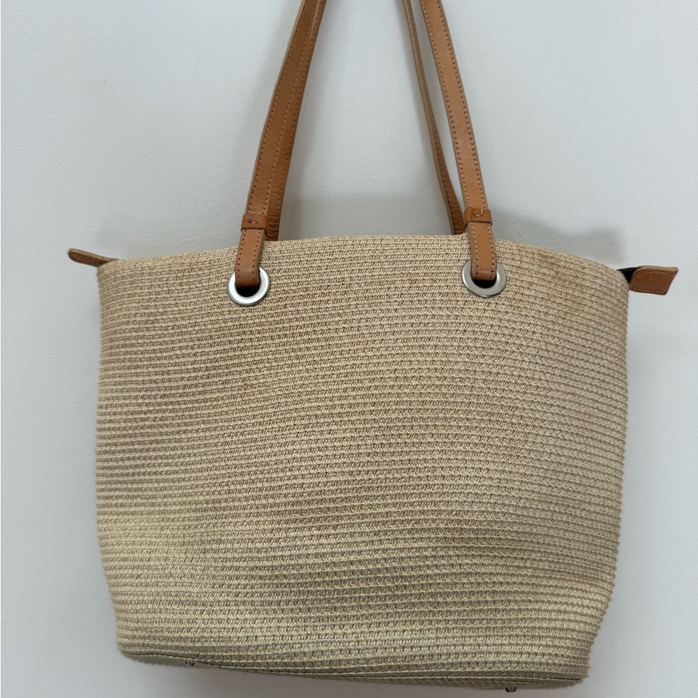 Talbots Tan Tote Bag with Elegant Design